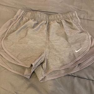 🤍Grey Nike Shorts🤍